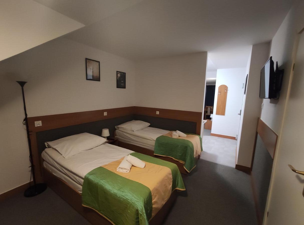 Aparthotel Arkadia Plock Exterior photo